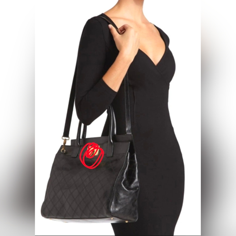 Marc Jacobs BUDDY Quilted Satchel Bag Black $1295+ Made in Italy - Picture 2 of 12